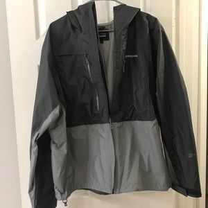 Patagonia Men’s L Wading Fishing and Rain Jacket